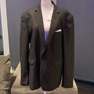 Men’s Mogu Black Suit Jacket Blazer One Button Notched Lapel Size 42 NWT
